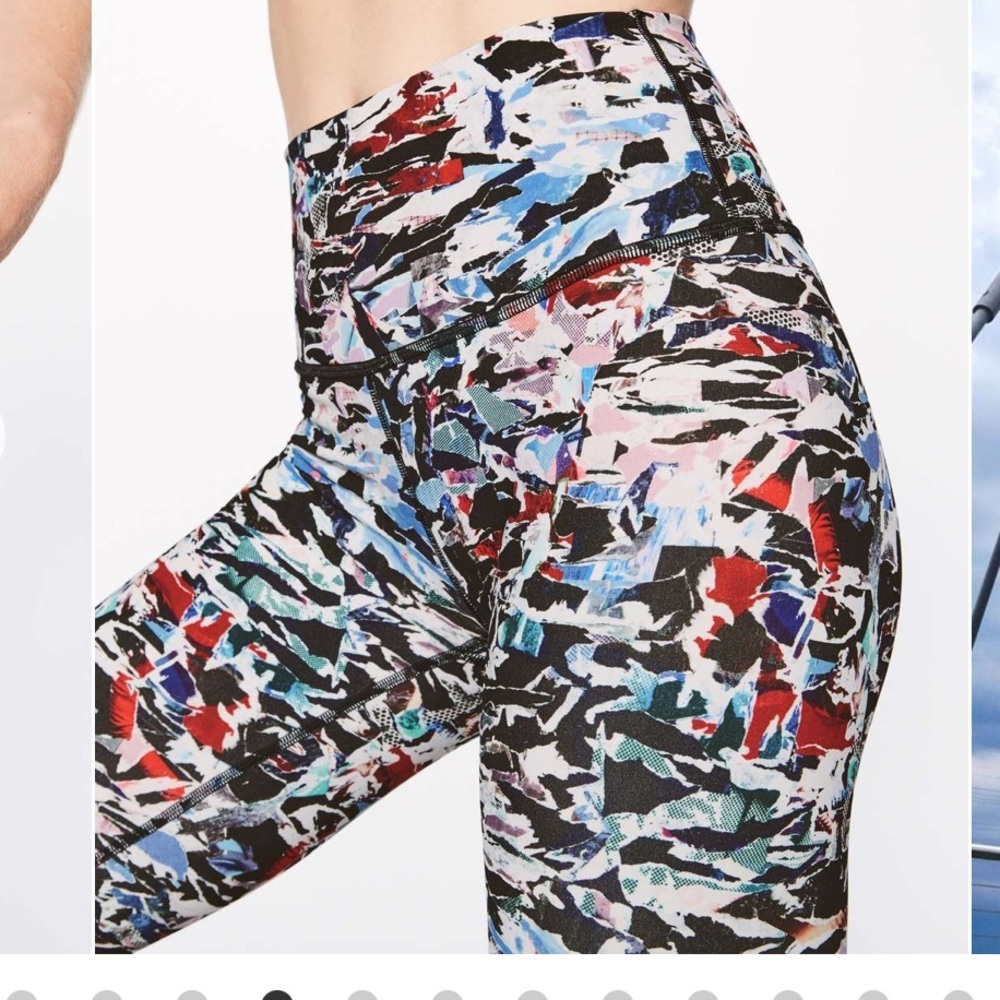 Lululemon high rise Wunder under 28” black culture clash print 6 leggings